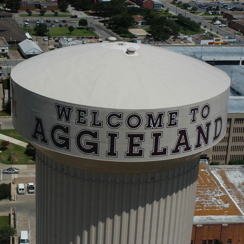 welcome-to-aggieland-water-tower